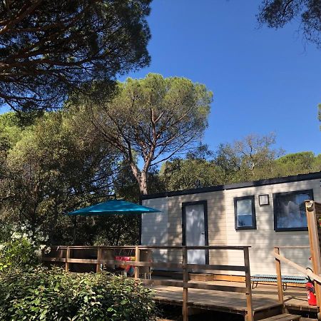 Camping De Parpaillon Roquebrune-sur Argens Exterior foto