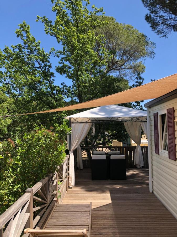 Camping De Parpaillon Roquebrune-sur Argens Exterior foto