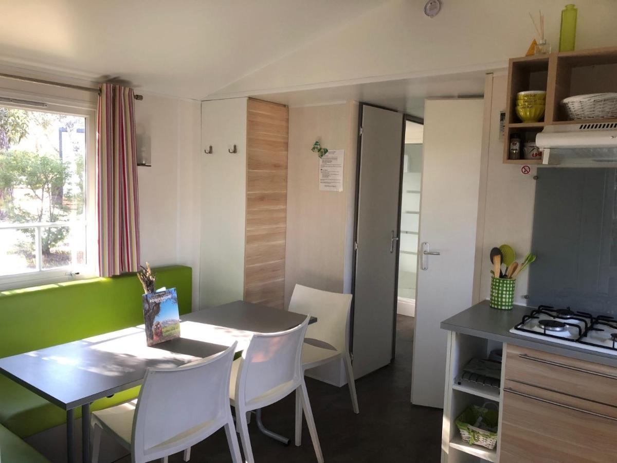 Camping De Parpaillon Roquebrune-sur Argens Exterior foto