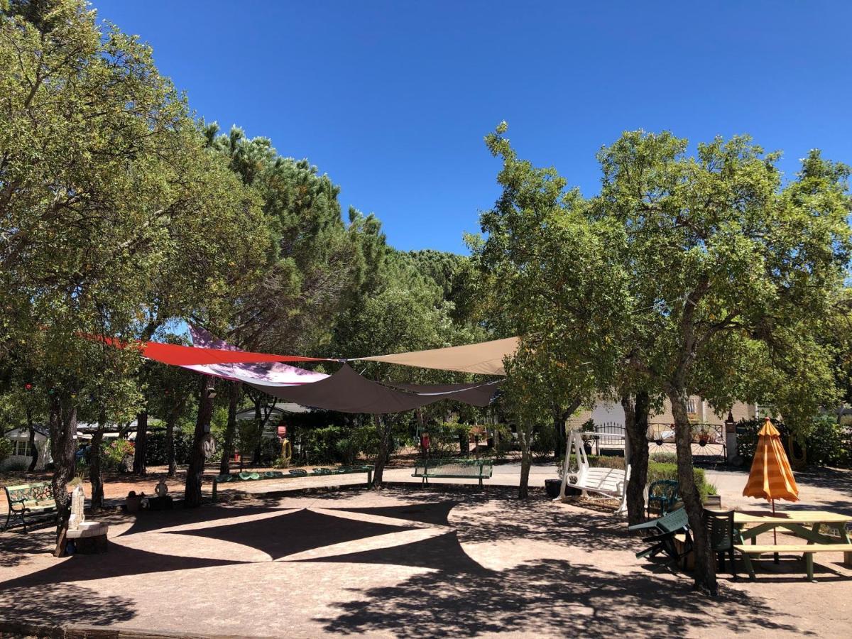 Camping De Parpaillon Roquebrune-sur Argens Exterior foto