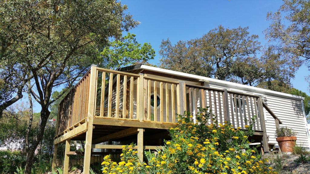 Camping De Parpaillon Roquebrune-sur Argens Exterior foto